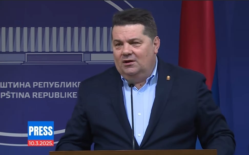 Screenshot_20250310_214003_Facebook