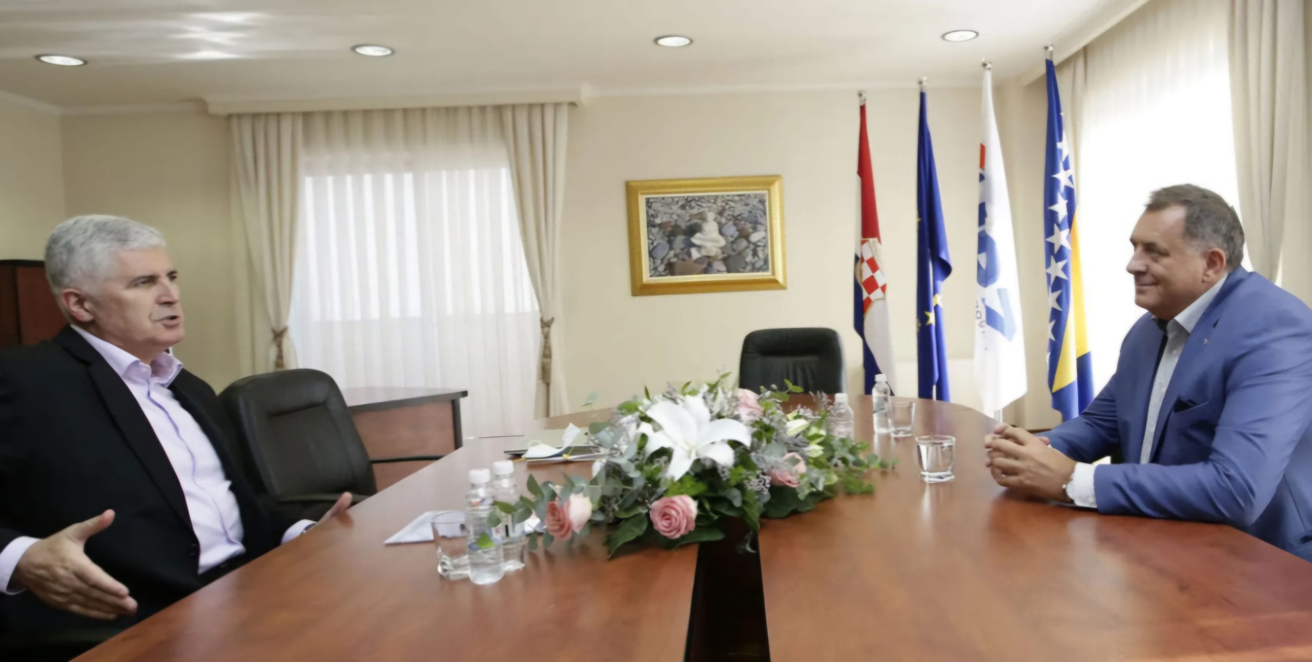 Screenshot_20250515_224908_Facebook