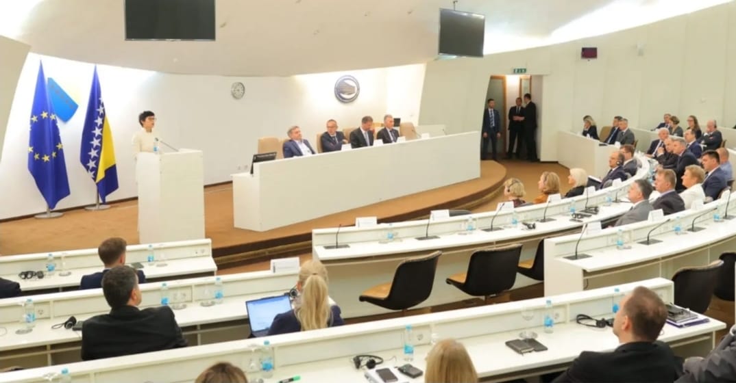 Screenshot_20250924_115341_Facebook