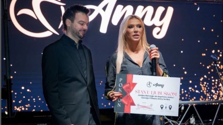 57aeb9f8-bbfb-4d02-9c23-2563fadcaef6