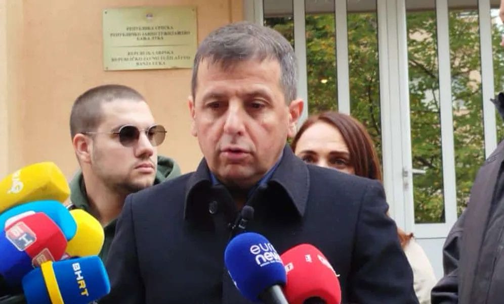 q8TotF80ae_1920_1080