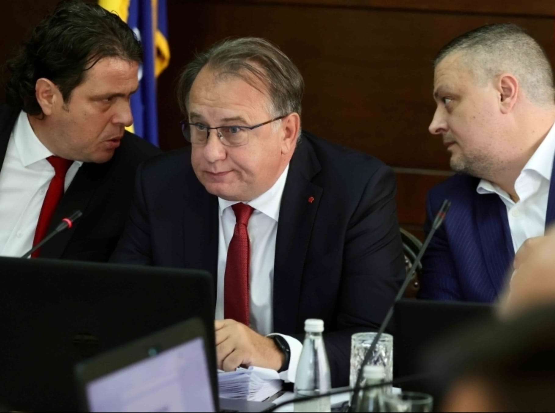 AISelect_20251204_104114_Firefox